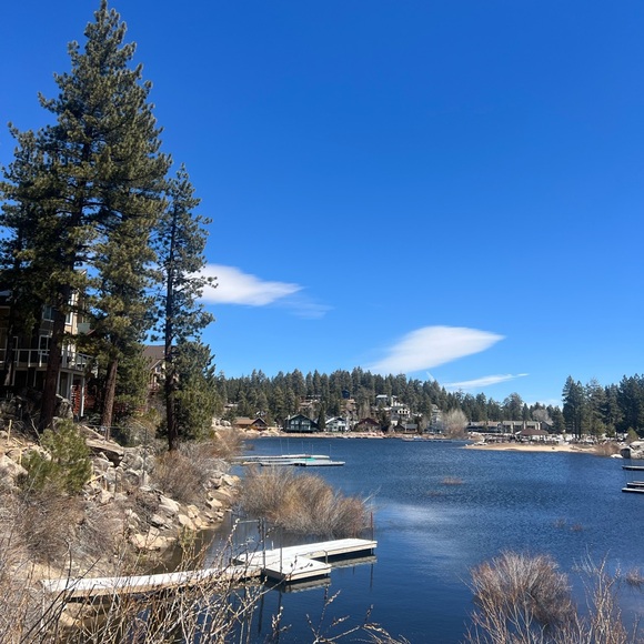 Aloha 🌸 - Picture 7 of 11